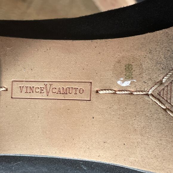 Vince Camuto Amber Black Suede Peep Toe Heeled Ankle Boots Booties Size 6 - Picture 11 of 11